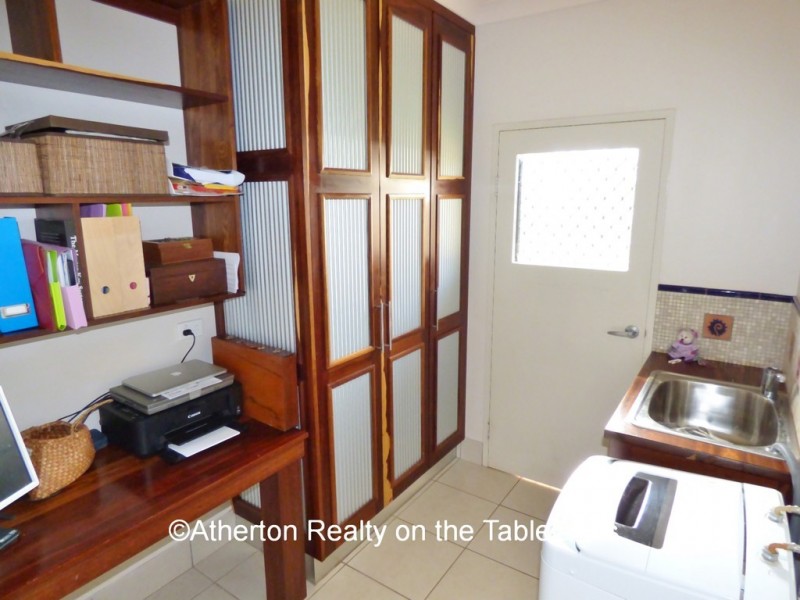 19 Neal St, Atherton QLD 4883