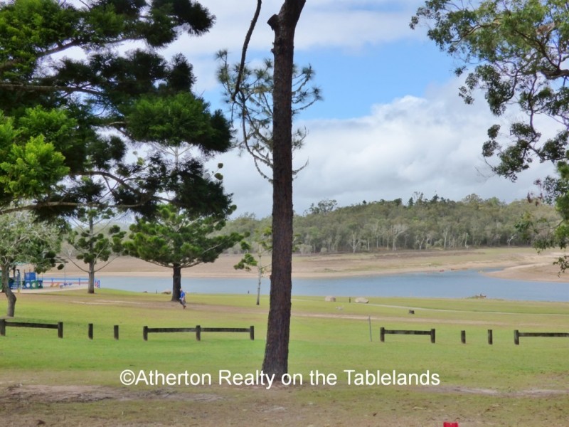 Tinaroo QLD 4872