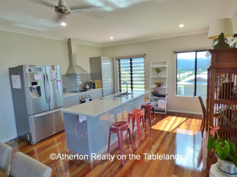 4 Coronis Cct, Atherton QLD 4883