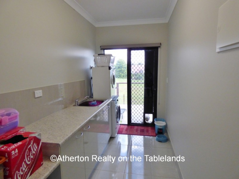 4 Coronis Cct, Atherton QLD 4883