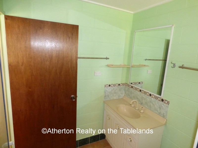 56 Planet Ave, Atherton QLD 4883