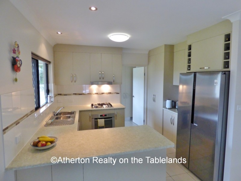 50 Danzer Dr, Atherton QLD 4883