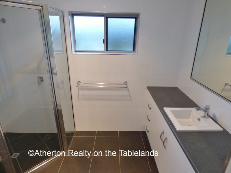 8/26-30 Weaver Street, Atherton QLD 4883