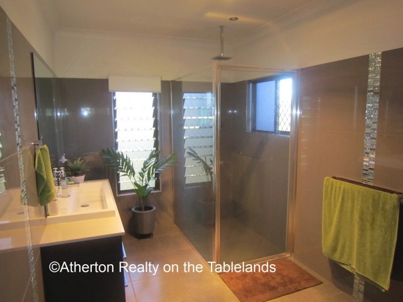 Yungaburra QLD 4884