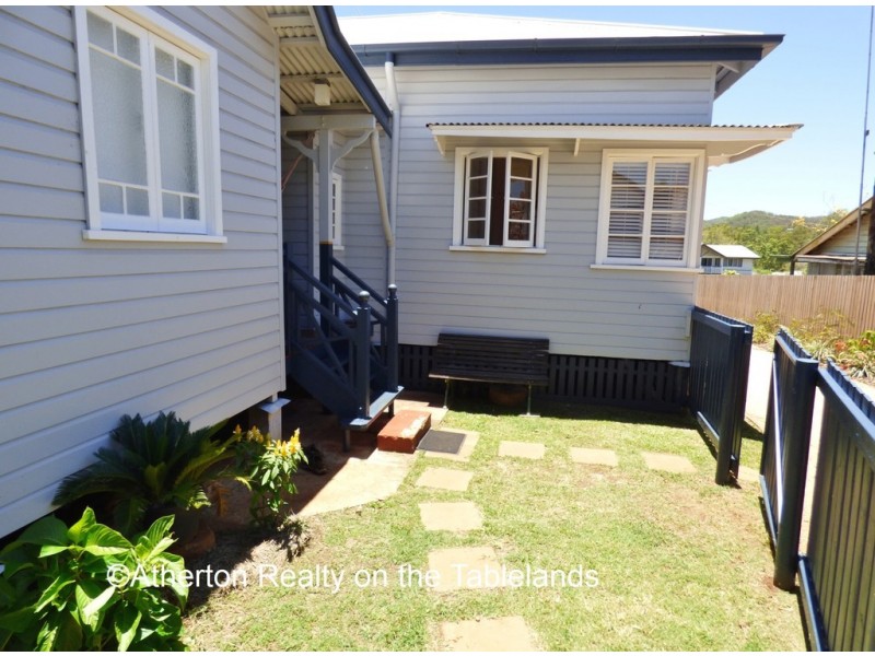 34 Herberton Rd, Atherton QLD 4883