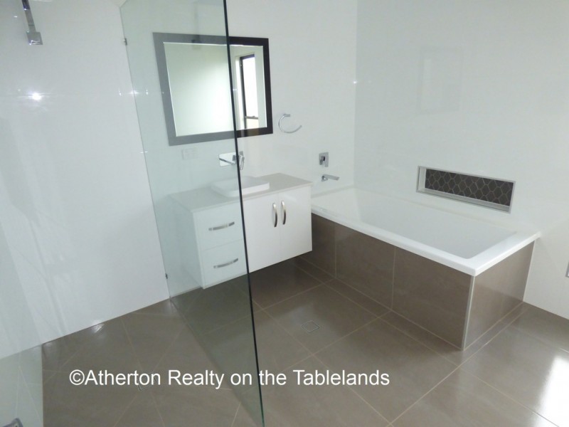 Yungaburra QLD 4884