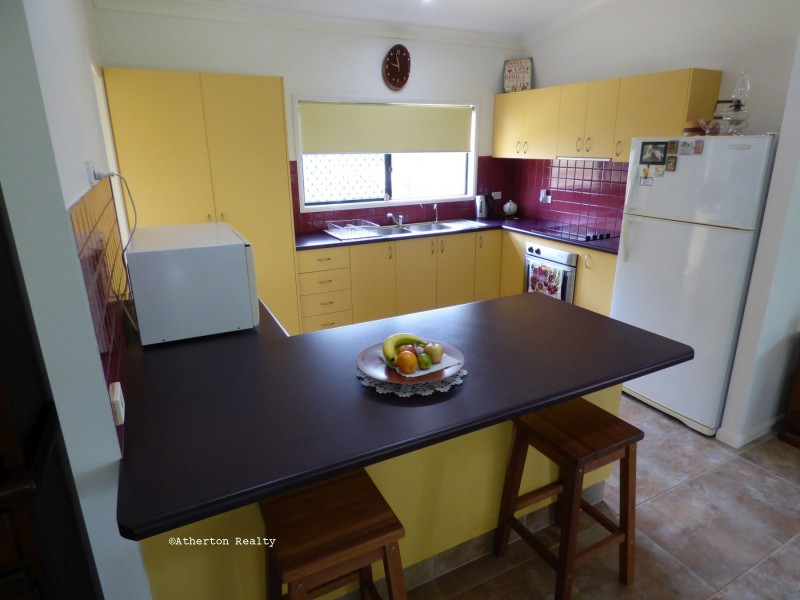 116-118 Loder Street, Atherton QLD 4883