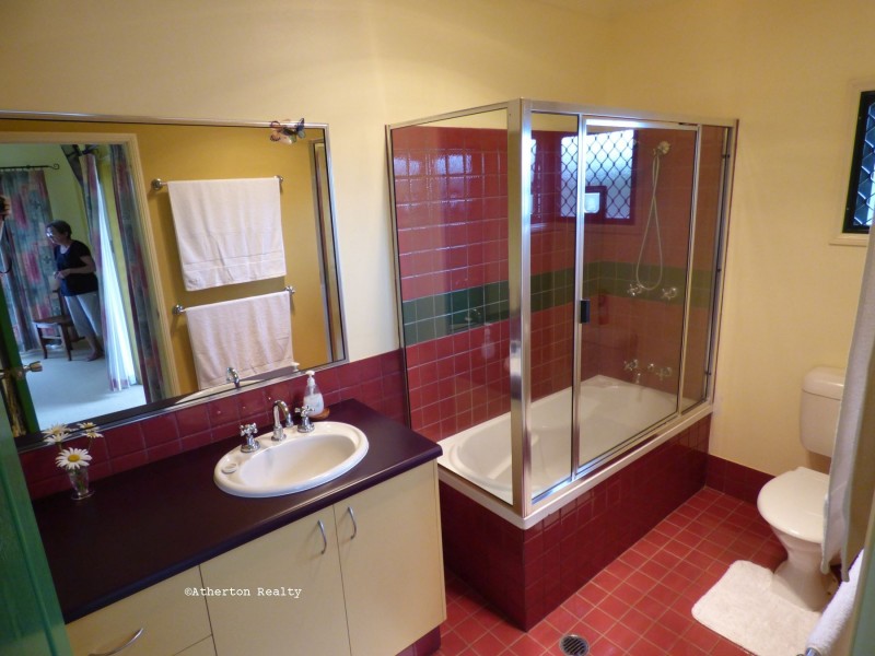 116-118 Loder Street, Atherton QLD 4883