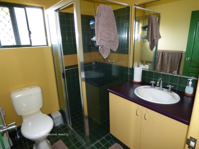 116-118 Loder Street, Atherton QLD 4883