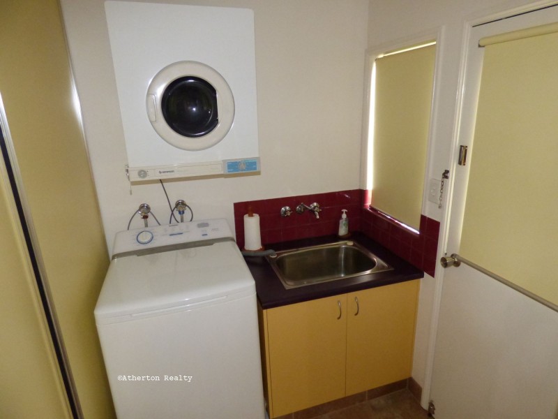 116-118 Loder Street, Atherton QLD 4883