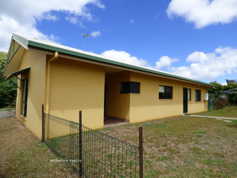 116-118 Loder Street, Atherton QLD 4883