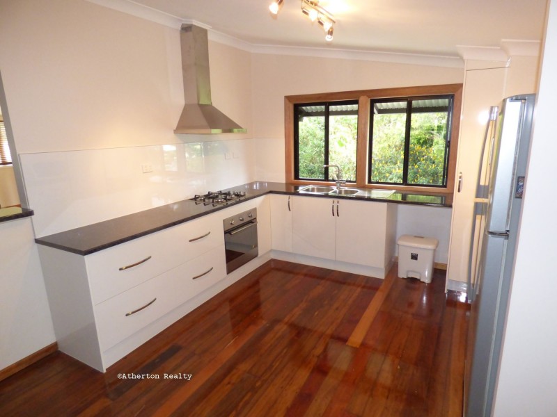 6 Gray Street, Atherton QLD 4883