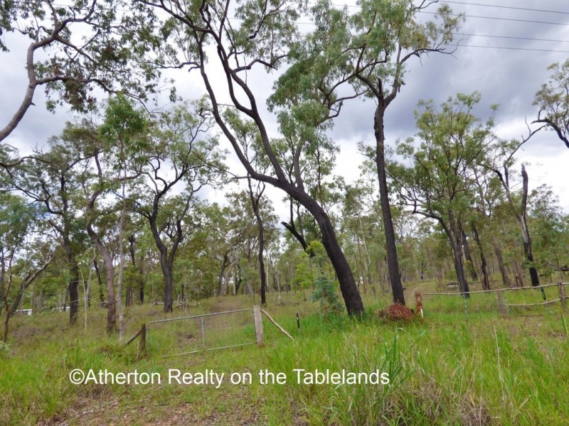 902 Park Lane, Millstream QLD 4888