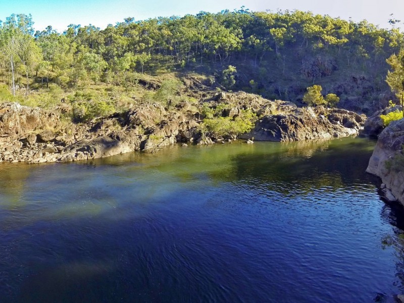 902 Park Lane, Millstream QLD 4888
