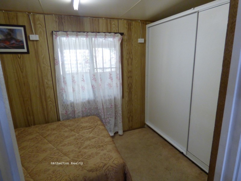 B2 Bettong Pde, Lake Tinaroo Home Park, Tinaroo QLD 4872