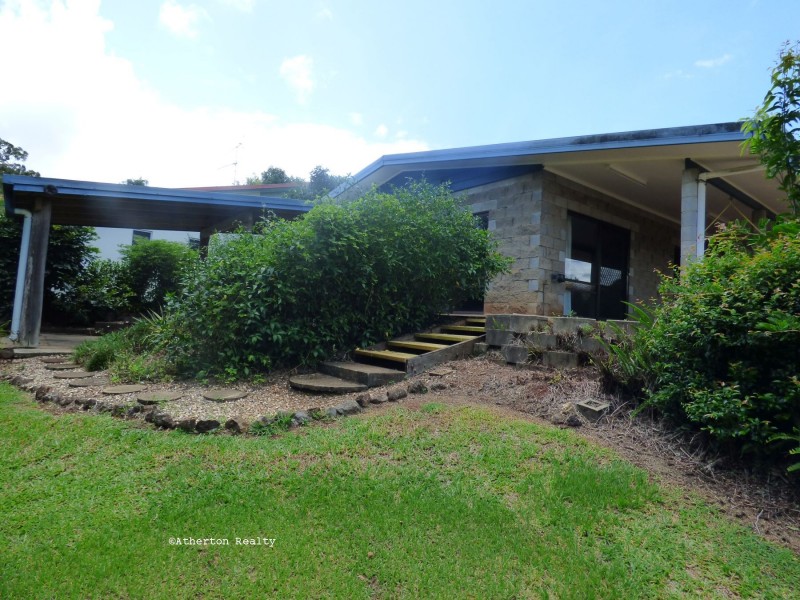 10 Danbulla Crescent, Atherton QLD 4883