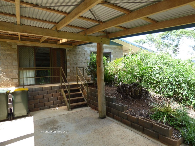 10 Danbulla Crescent, Atherton QLD 4883