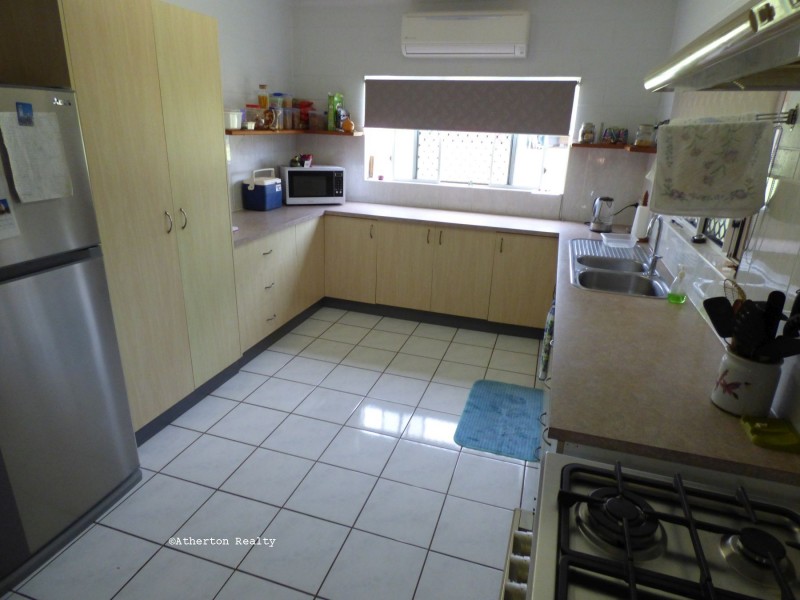 40 Anthony Drive, Atherton QLD 4883