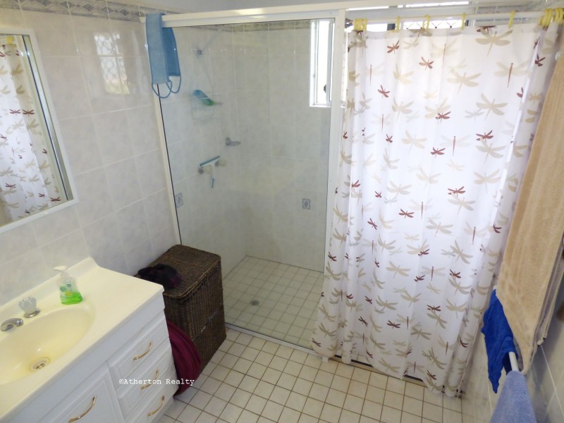 40 Anthony Drive, Atherton QLD 4883