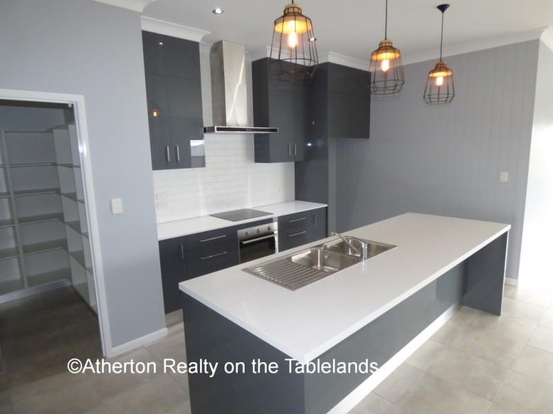 24 Gargan Lane, Atherton QLD 4883