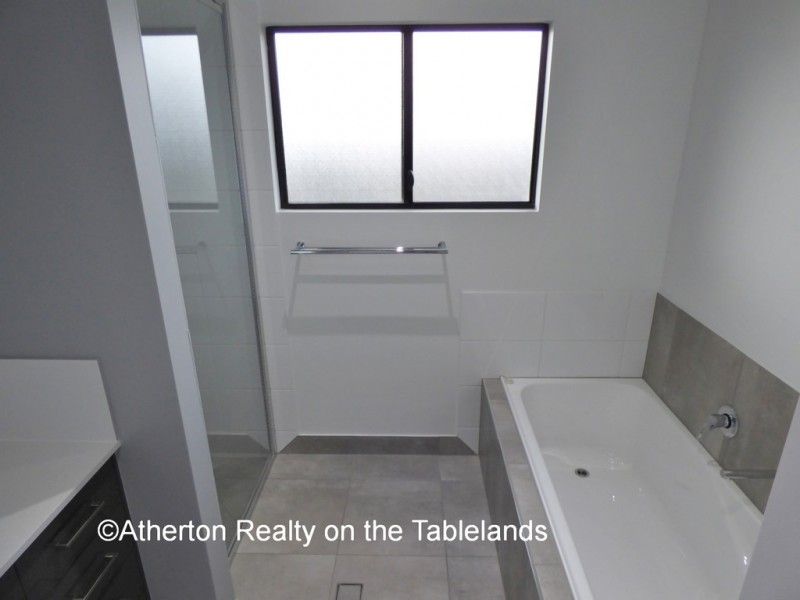 24 Gargan Lane, Atherton QLD 4883