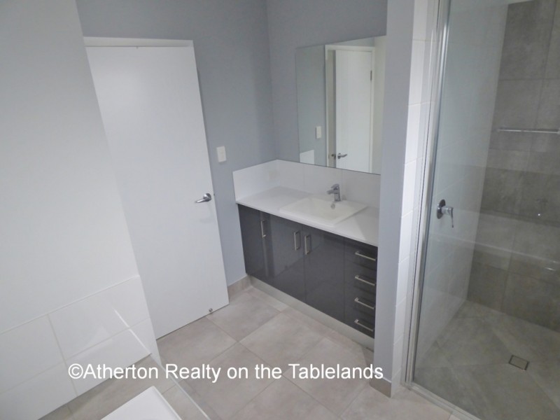 24 Gargan Lane, Atherton QLD 4883
