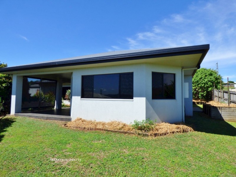 41 Neal Street, Atherton QLD 4883