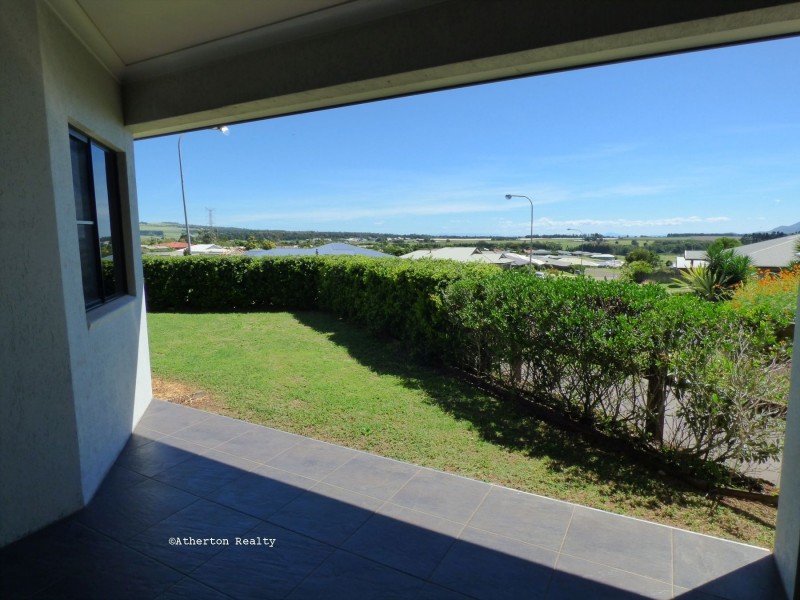 41 Neal Street, Atherton QLD 4883