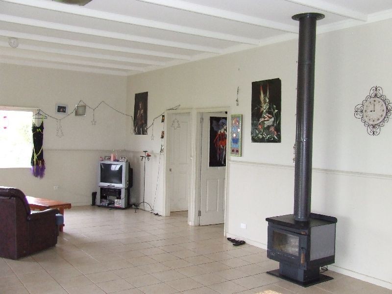 Lake Eacham QLD 4884