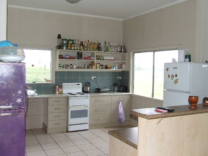 Lake Eacham QLD 4884