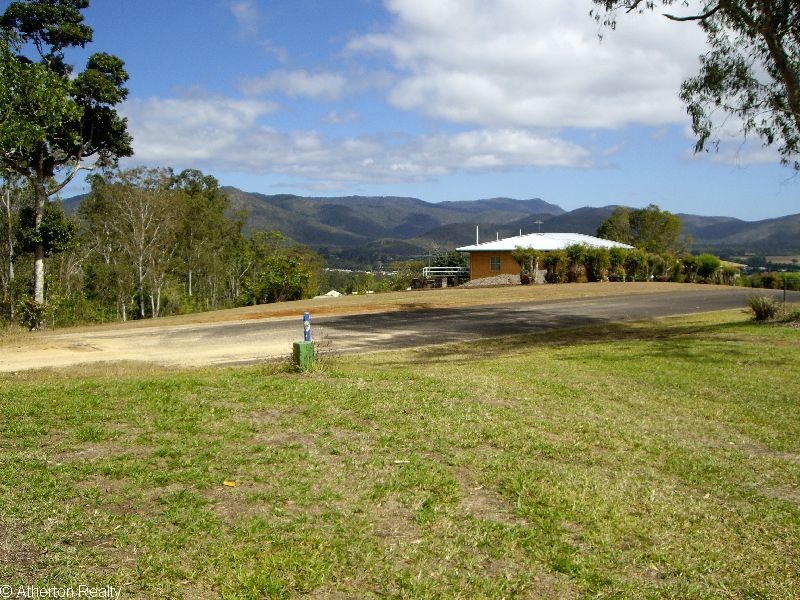 56 Dalziel Ave, Atherton QLD 4883
