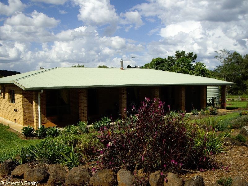 Lake Eacham QLD 4884