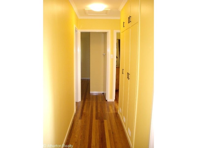 31-33 Phillips Ave, Atherton QLD 4883