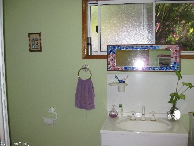 Tinaroo QLD 4872