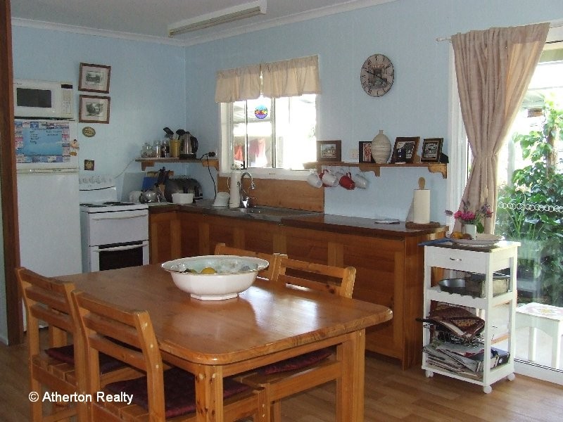 12 Mary St, Herberton QLD 4887