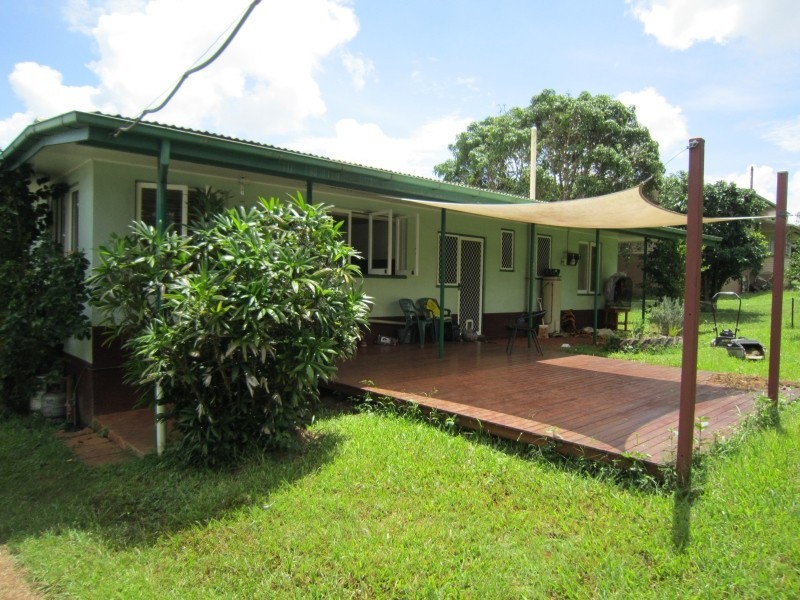 24 Maunds Rd, Atherton QLD 4883