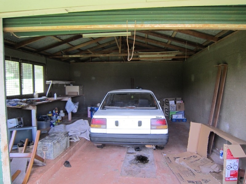 24 Maunds Rd, Atherton QLD 4883