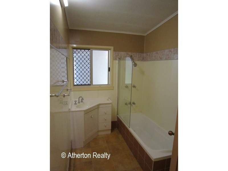 21 Grau St, Atherton QLD 4883