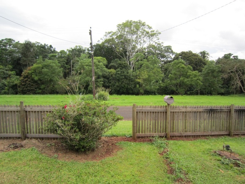 54 Weaver St, Atherton QLD 4883