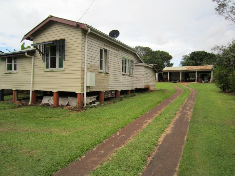 54 Weaver St, Atherton QLD 4883