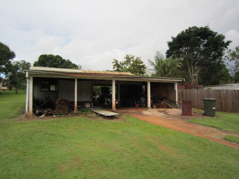 54 Weaver St, Atherton QLD 4883