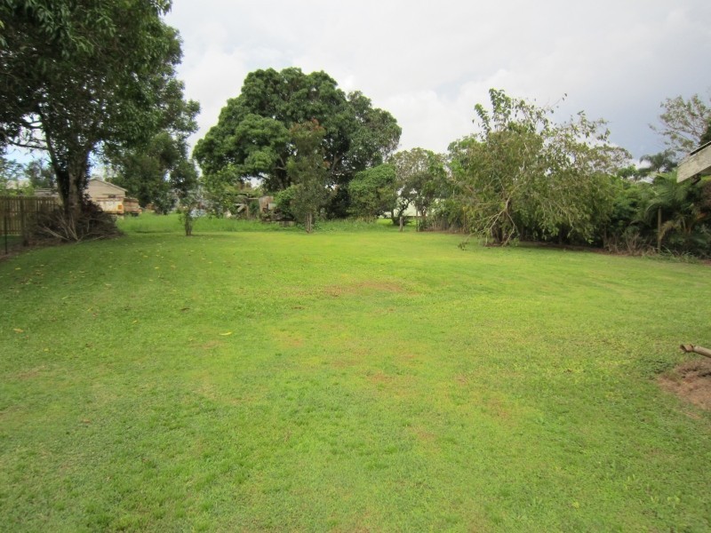 54 Weaver St, Atherton QLD 4883