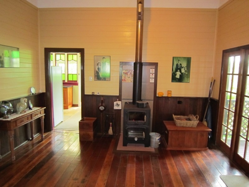 39 Kureen Rd, Malanda QLD 4885