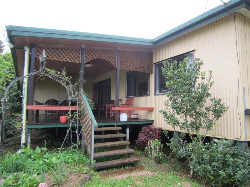 39 Kureen Rd, Malanda QLD 4885