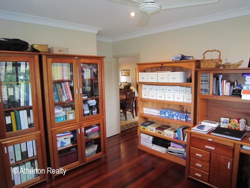 6 Centenary Drive, Atherton QLD 4883