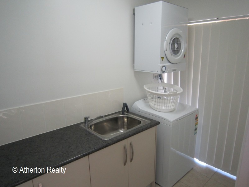 3 Ellwood Close, Atherton QLD 4883