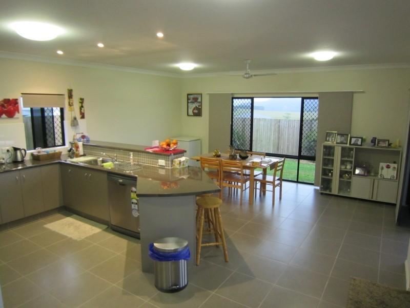 13 Carnation St, Atherton QLD 4883