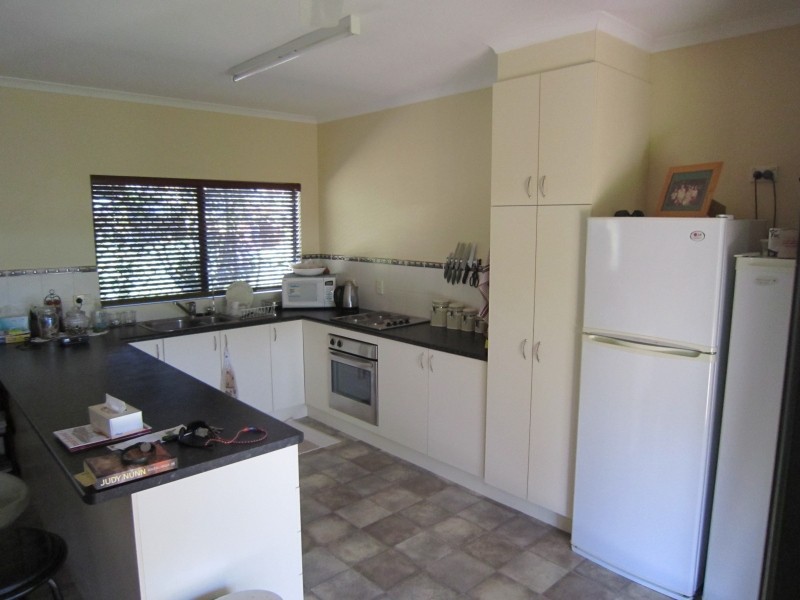 5 Hastie St, Tolga QLD 4882