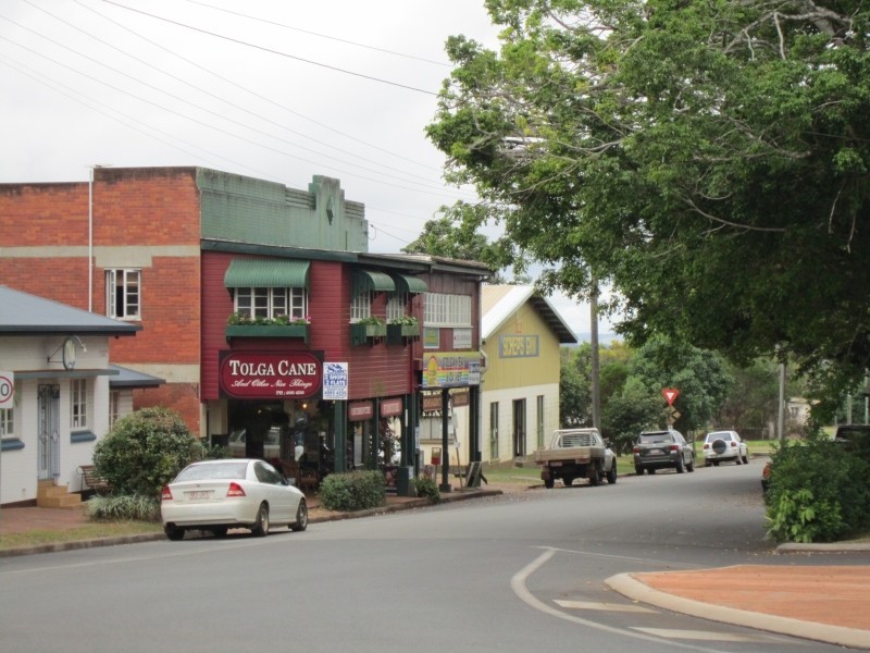 34 Kennedy HWY, Tolga QLD 4882