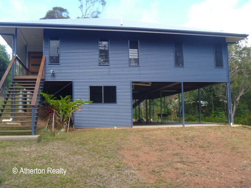 3 Bellevue Ct, Tinaroo QLD 4872